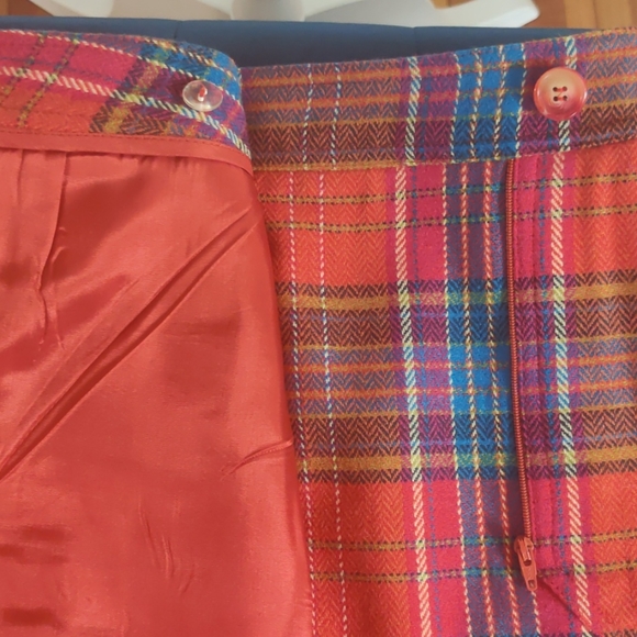 I.E Relaxed Wool Skirt - Picture 6 of 7